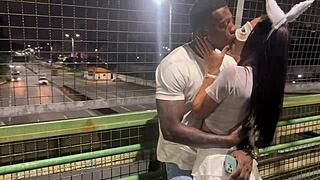 Casual-Narrative Coelhinha hooks up on street runway and car in rain