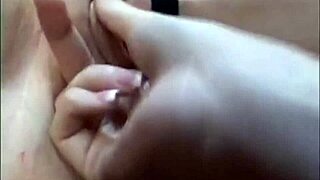 2 girls having a great night