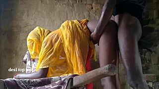 Desi Indian wife bent over for husband's deepthroat and pussy licking in wild fucking! 😈💦