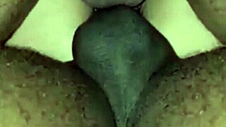 Doppelpenetration mit Kumpels Frau und fettes BBC