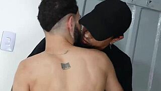 Sentei No Pauzao Grosso Do Sorveteiro