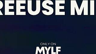 Stepmom and stepaunt cure my addiction with intense hole action