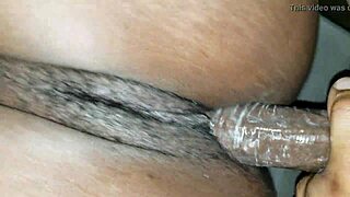 Intense car creampie with ebony babe using a condom