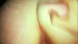 netflix and chill with my tinder date's monster cock?