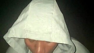 hey, another shy teen got me hooked... 😍