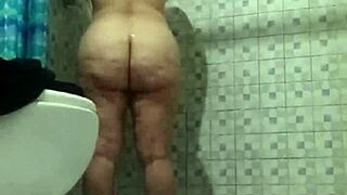 Spying on my mature stepmom in the shower with hidden cam 😏