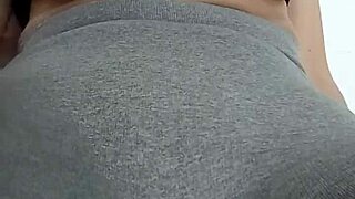 Ten Minutes of Spanking Punishment for Her Pussy