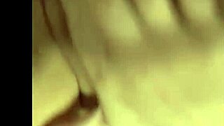 Horny Tiktoker La Paisa Squirting After Fucking Herself With Dildo