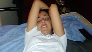 put your hand inside me, make me feel like a slut in emotional italian dialogues.