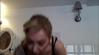 A smoking hot brunette babe poses in a skirt.