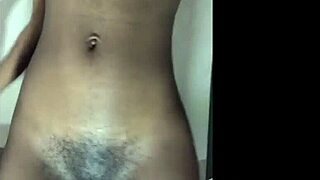 Twerking on a Vibrating Dildo Toy