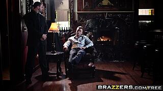 Heyy, tukang pijat kotor Brazzers bareng Megan Salinas & Bill Bailey panas banget! 🔥