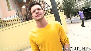 dilettante homo sex in casual gay encounter