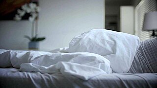 Ever wonder how serene siren and laney grey scissor so close in allherluv?