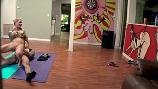 karma gets her cunt stretched by bruno in yoga