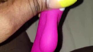 Up Close with Wet Pussy Play as Toy Keeps Dying