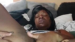 Naejae Performs Strip Tease Before Squirting