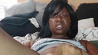 Naejae Performs Strip Tease Before Squirting