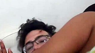 así tan rica está mi suegra la follo duro