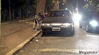 corno 1 - maridão sai à caça de garoto de programa para comer a mulher