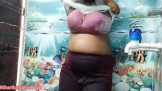 Indian desi girl anjali arora with big tits