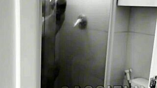 Depilei a Bucetinha para Deixar Ele Louco Olhando Meu Grelo Enquanto Chupava Aquele Pau Gostoso