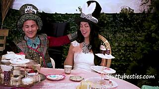 Alice’s foursome got crazy with Queen, Hatter, n’ Rabbit!