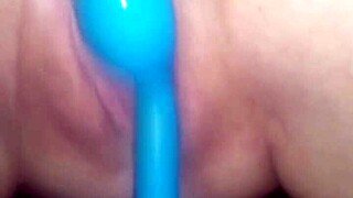 i love getting wet with kona deep extreme close-up vibrator play