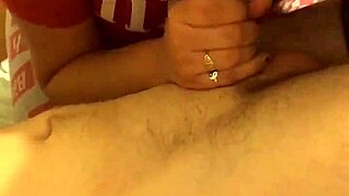 gives a really good blowjob and looks good doing it