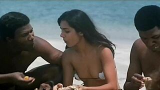 i saw indian actress kitu gidwani topless in the french movie black