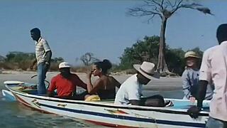 i saw indian actress kitu gidwani topless in the french movie black