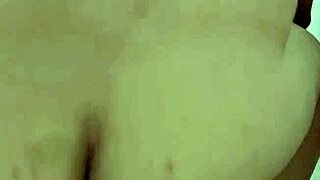 Want to see this dutch fag stretching his boy pussy?