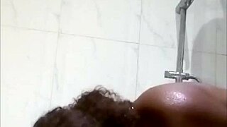 Fine Ass Sexy Girlfriend Reveals Body Under Shower