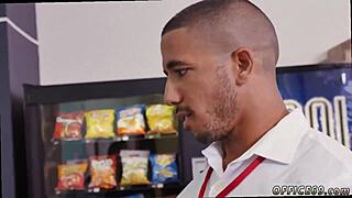 Young Gay 18+ Gives Blowjob In Japanese Sexual Class Movie!