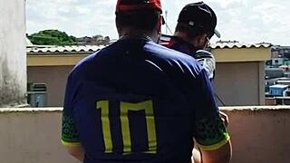 Tbt comendo o novinho na laje com todo mundo da quebrada vendo - me chame para sua laje feat dorn tags cruising ao ar livre quintal 😜