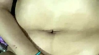 Julia Soto se masturbează dement, milfă latină fierbinte! 🔥