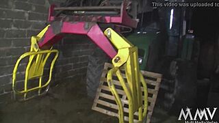 Ulla Wiggles As Little Dick Fits Perfectly