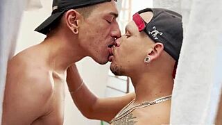 Want to fuck outdoors in sheets?