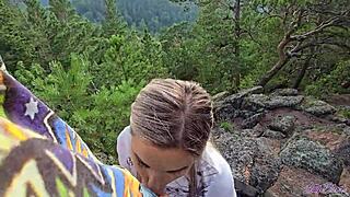 山间吸精：徒步时狂吸教练大屌😈