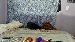 Pinky aggressively uses bff as anal fuck toy with dildos