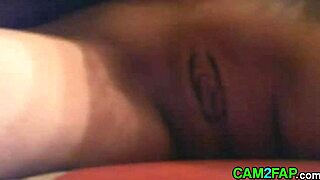 European Amateur Webcam Close-Up Fingering and Masturbation