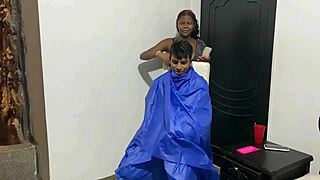 Voy a cortarme el cabello y termino follando bien duro con el estilista