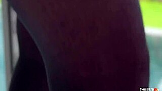 Pantyhose and high heels fetish video by sweetiefox