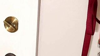 Busty Maggie Green engages in bisexual licking of pussy lips