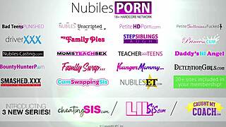 Czech temptress Kama Oxi reaches orgasm from deepthroat blowjob