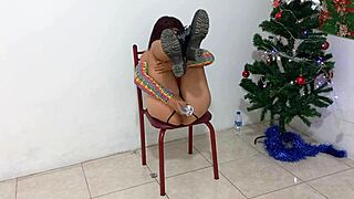 She Asked Me To Record Her While She Had An Orgasm The Slut Enjoys Intensely While Penetrating Her Vagina With A Christmas Dildo