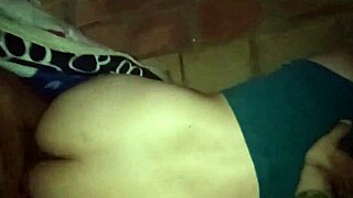 hermanastra despierta con ganas de que meta mi pene hasta el fondo de su vagina gay