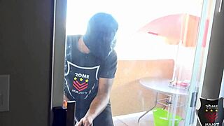 hey, wanna pound that pussy? hung thief rome major fills hot blonde nadia white