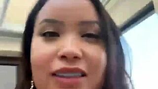 Japanese Blogueira Takes Big Cock Bareback At Party