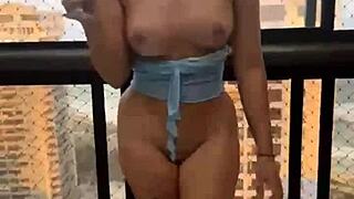 Japanese Blogueira Takes Big Cock Bareback At Party